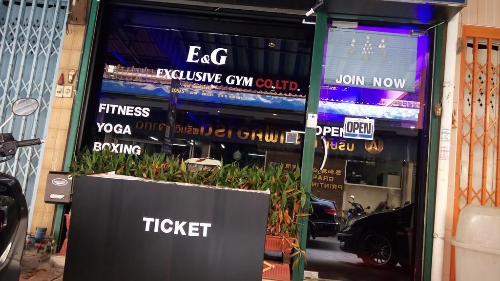 E&G Guest House Bangkok Eksteriør bilde