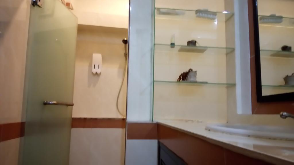 E&G Guest House Bangkok Eksteriør bilde
